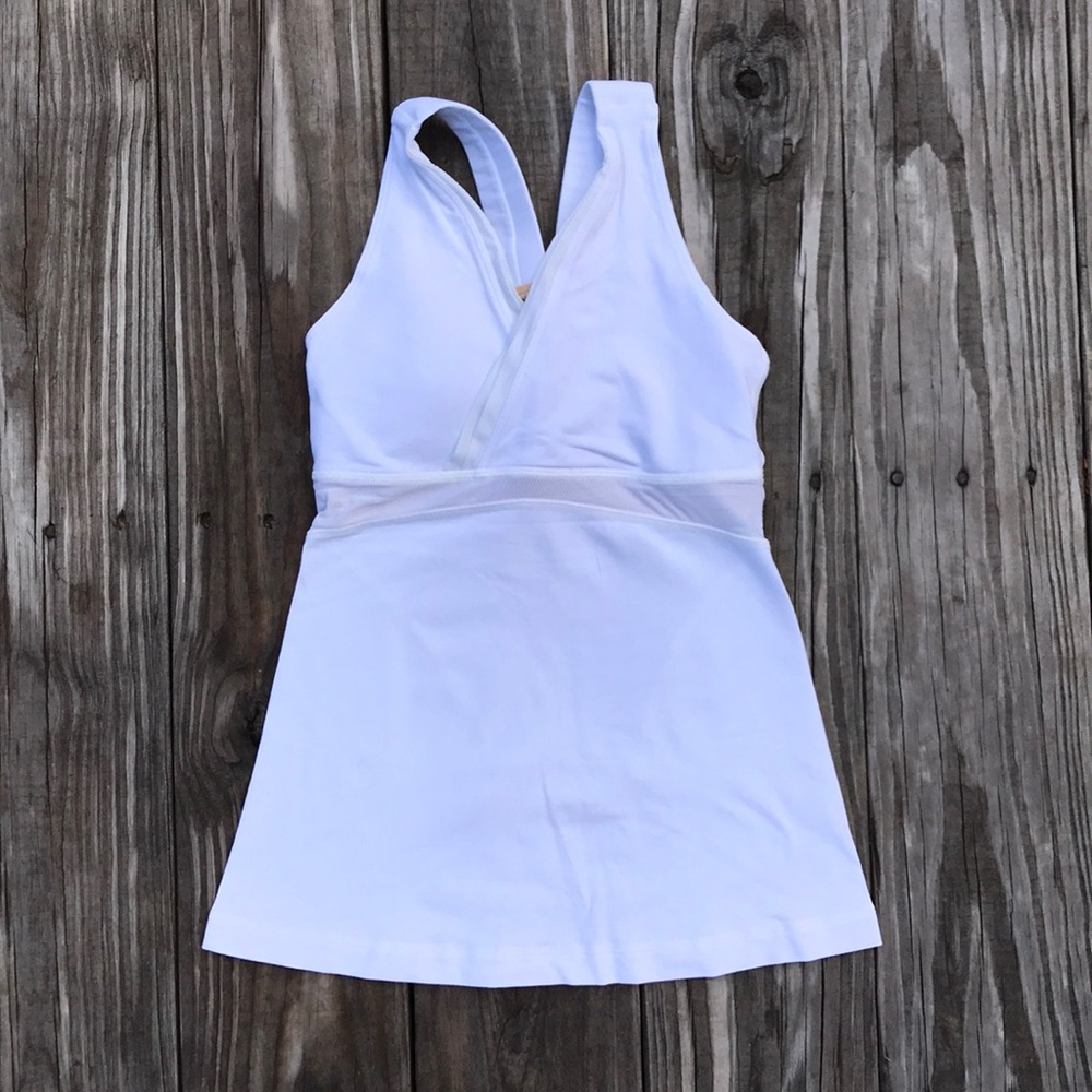 Lululemon Deep V tank